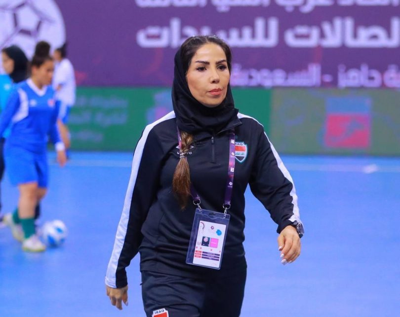 مسؤول عراقي يجبر مدربة إيرانية على دفع 10٪ عمولات عن قيمة عقدها.. من هو؟