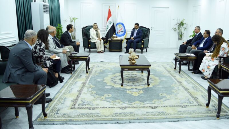 وزير العدل يؤكد حرص الوزارة على معالجة الاكتظاظ وتوفير البنى التحتية للدوائر الاصلاحية