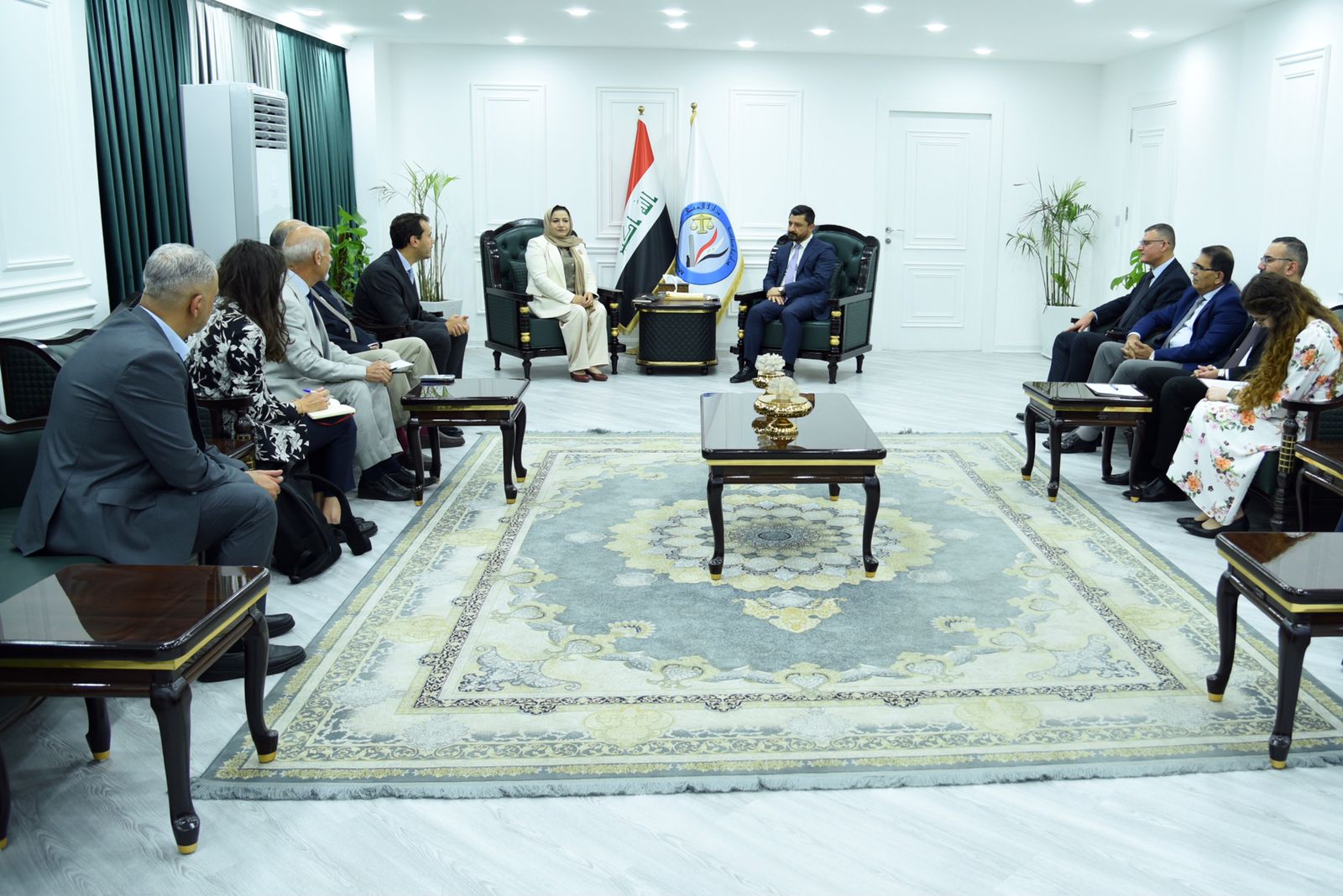 وزير العدل يؤكد حرص الوزارة على معالجة الاكتظاظ وتوفير البنى التحتية للدوائر الاصلاحية