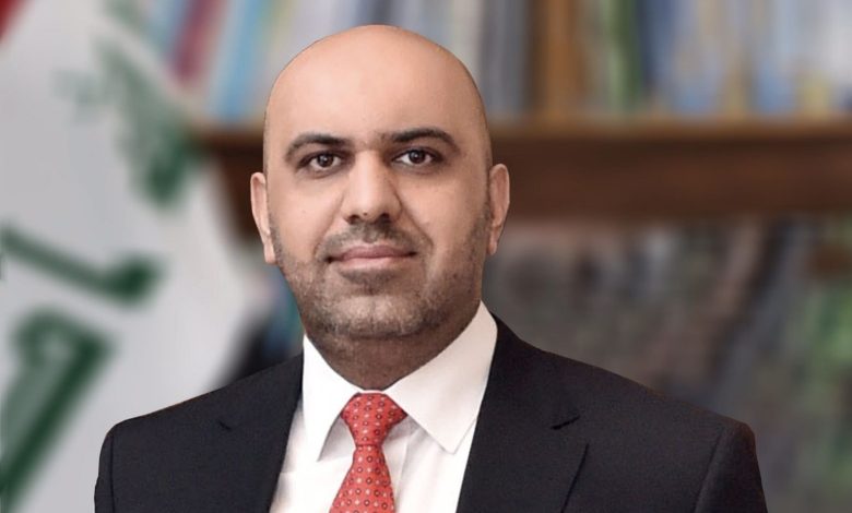 مستشار السوداني: جهود استرداد المطلوبين لن يترك أمام الدول خياراً سوى تسليمهم