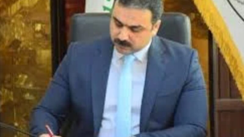 كشف رئيس هيأة المنافذ الحدودية اللواء عمر الوائلي، عن تنفيذ توجيه رئيس الوزراء محمد شياع السوداني بضخ دماء جديدة لقيادة المديريات بهدف الارتقاء بمستوى العمل وتقييم العاملين واستبعاد ممن لم تثبت كفائته ونزاهته