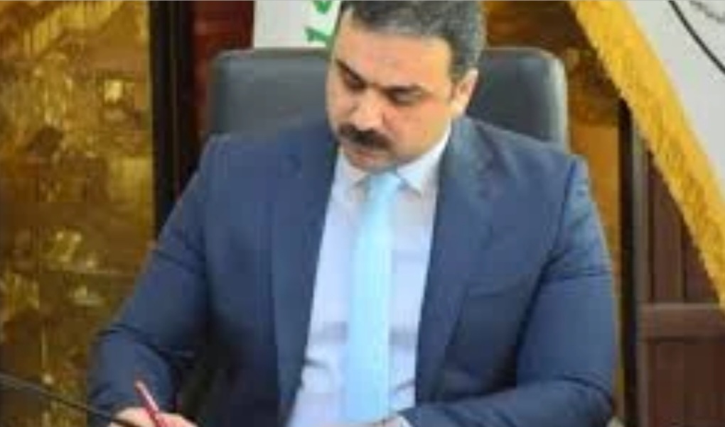 كشف رئيس هيأة المنافذ الحدودية اللواء عمر الوائلي، عن تنفيذ توجيه رئيس الوزراء محمد شياع السوداني بضخ دماء جديدة لقيادة المديريات بهدف الارتقاء بمستوى العمل وتقييم العاملين واستبعاد ممن لم تثبت كفائته ونزاهته