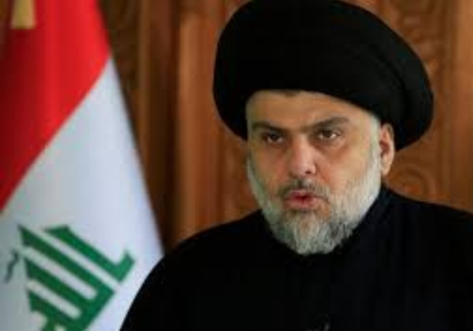 الصدر يعلن تجميد نشاطات أربعة أشخاص.. من هم؟