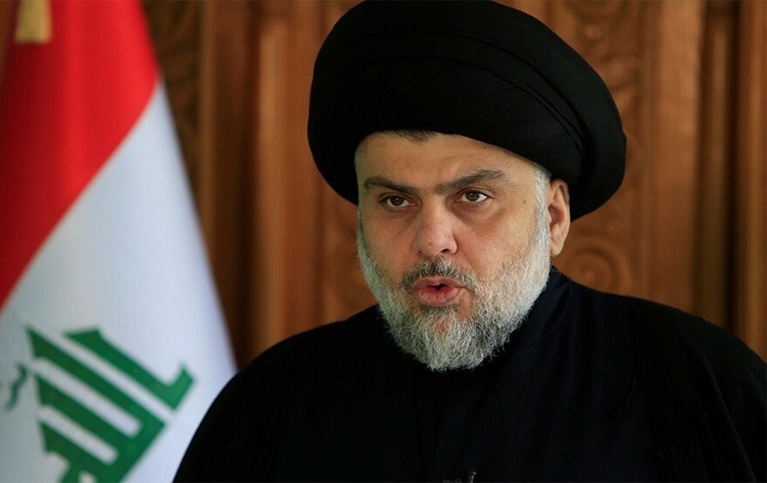 الصدر يساند الضباط المحكومين بقضية السفارة السويدية ويصف الحكومة بالعباسية