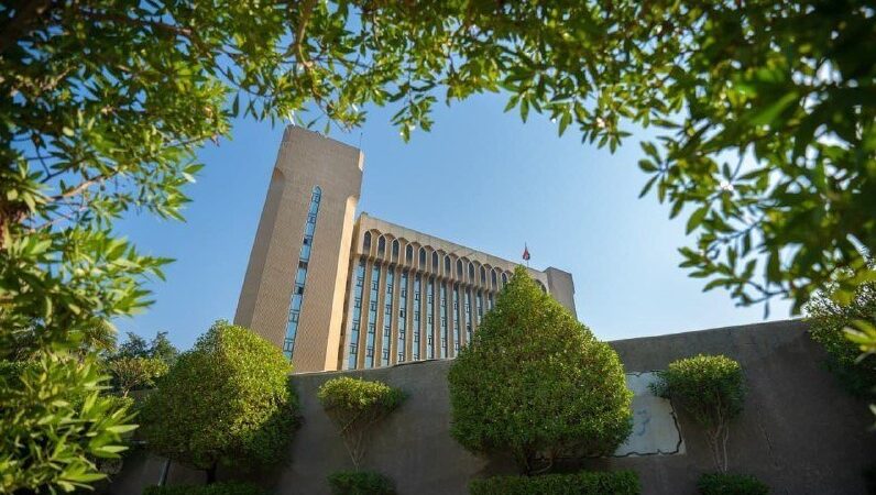 التربية تعلن ضوابط نقل الطلبة بين المدارس والمديريات العامة في المحافظات