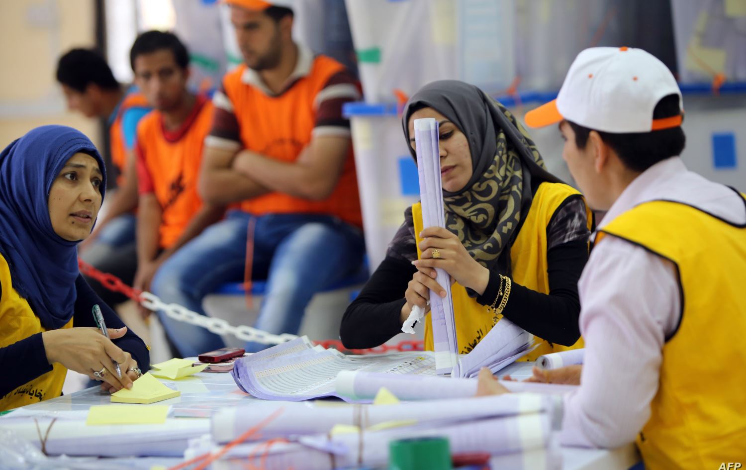 تحالف مدني يطالب بمنح اجازة اجبارية للموظفين المرشحين للانتخابات
