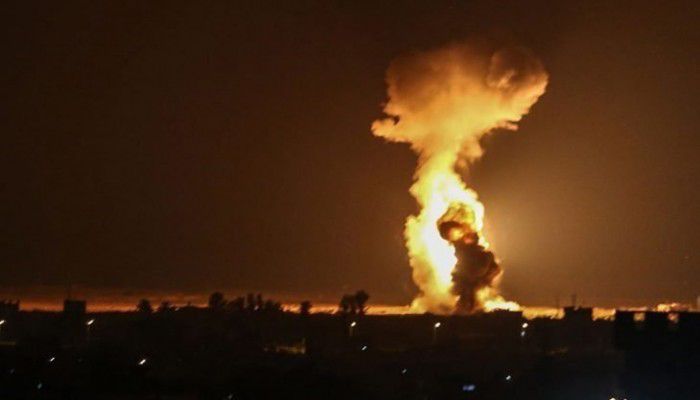طيران امريكي يقصف محيط مدينة البوكمال قرب الحدود العراقية