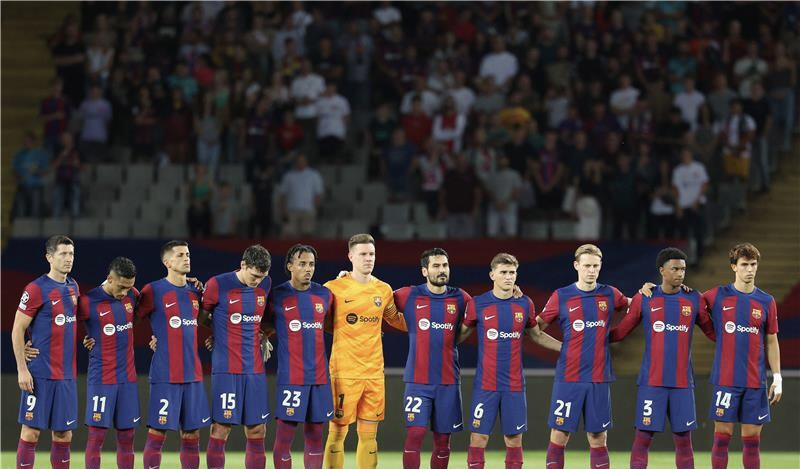 كأس أمم أفريقيا تبعثر أوراق برشلونة