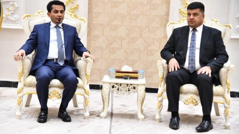 محافظ الديوانية يبحث مع وزير النقل طريق التنمية وتعارضات المسار  الديوانية / الرأي العراقية 