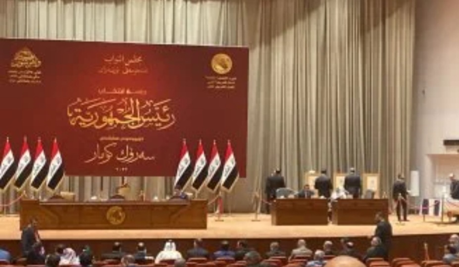 القانونية النيابية تحذر من مغبة تعديل المادة 12.. مخالفة قانونياً وفنياً