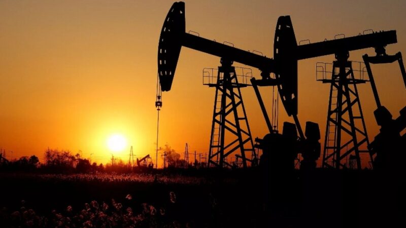 انخفاض اسعار النفط بفعل مخاوف الطلب العالمي